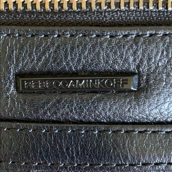 Rebecca Minkoff Crossbody with black accents - Picture 5 of 6
